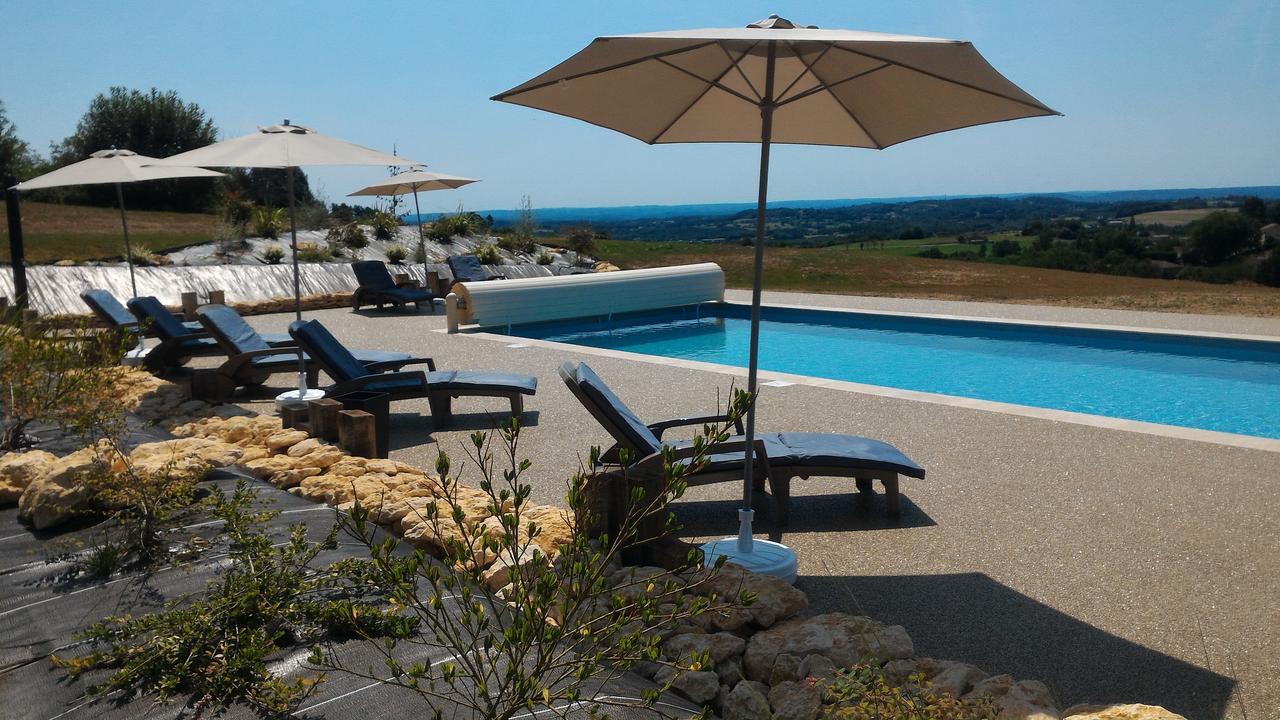 La Sarlamandre, Chambres Et Table D'Hotes Marcillac-Saint-Quentin 外观 照片